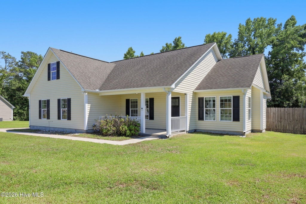 Photo of 308 Otter Creek Court, Richlands, NC 28574 (MLS # 100579865)