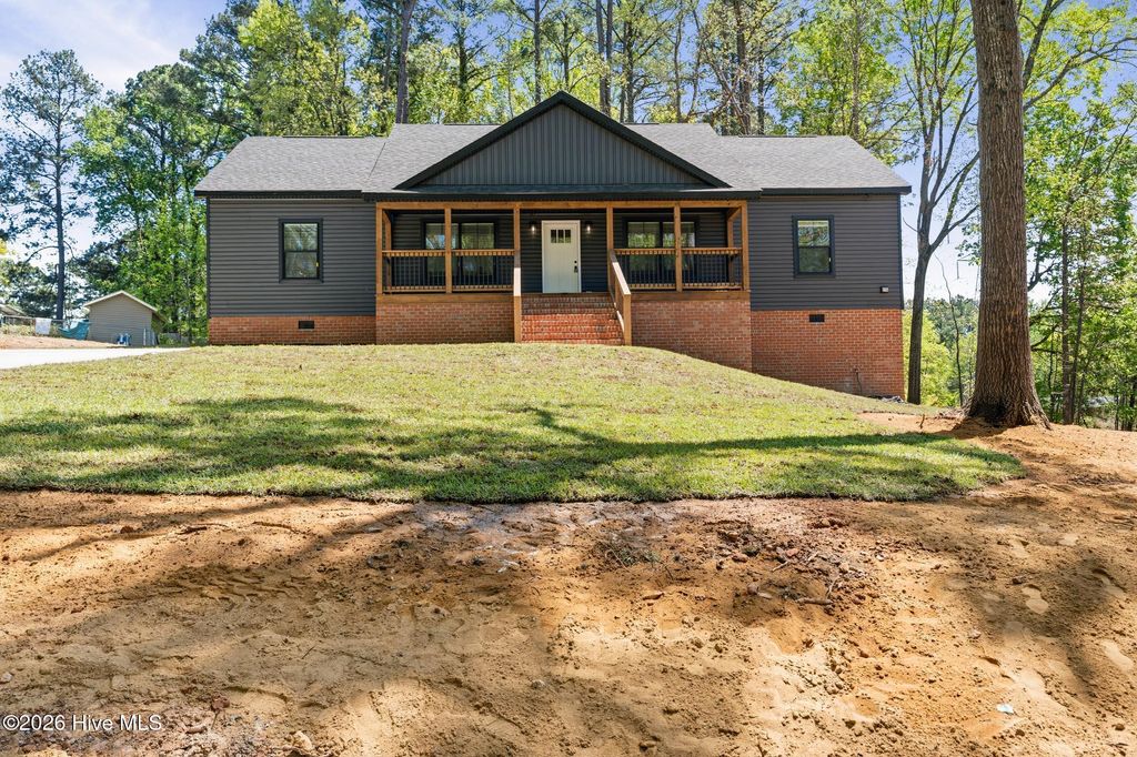 Photo of 153 Southwood Drive, Rockingham, NC 28379 (MLS # 100560898)