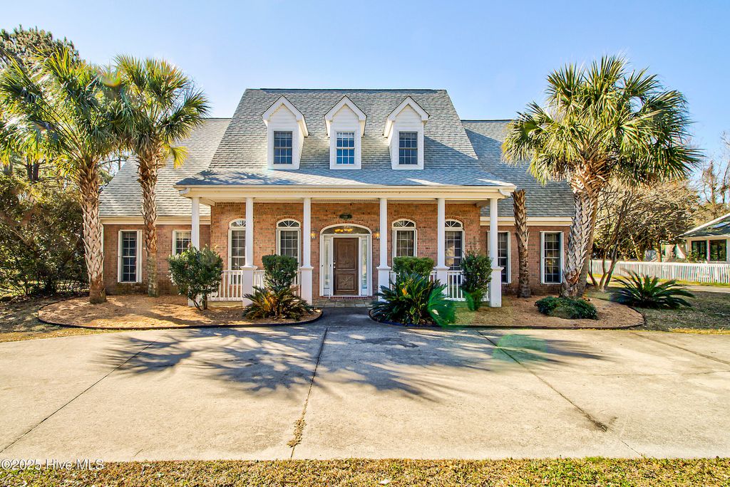 Photo of 613 Clarendon Avenue, Carolina Beach, NC 28428 (MLS # 100490951)
