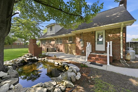 Tiny photo for 204 Piney Green Road, Jacksonville, NC 28546 (MLS # 100579272)
