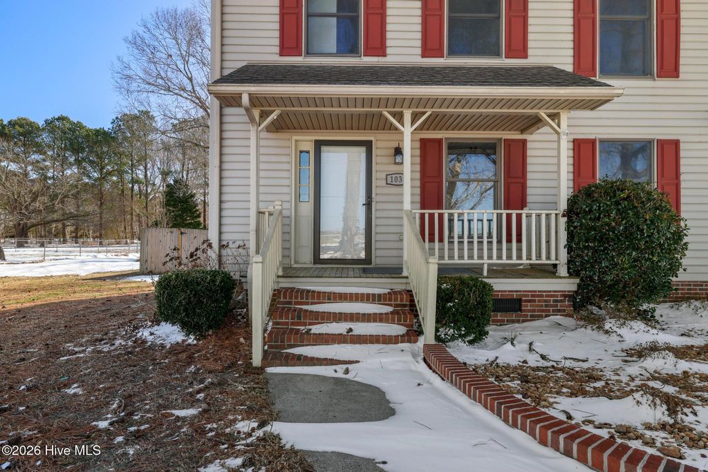 Photo of 1039 Consolidated Road, Elizabeth City, NC 27909 (MLS # 100552661)