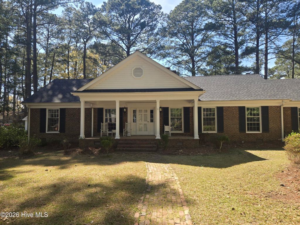 Photo of 701 S Broad Street, Robersonville, NC 27871 (MLS # 100563018)