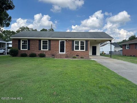 Homes For Sale - 2303 Panola Street<br/> Edgecombe County, Tarboro, NC 27886