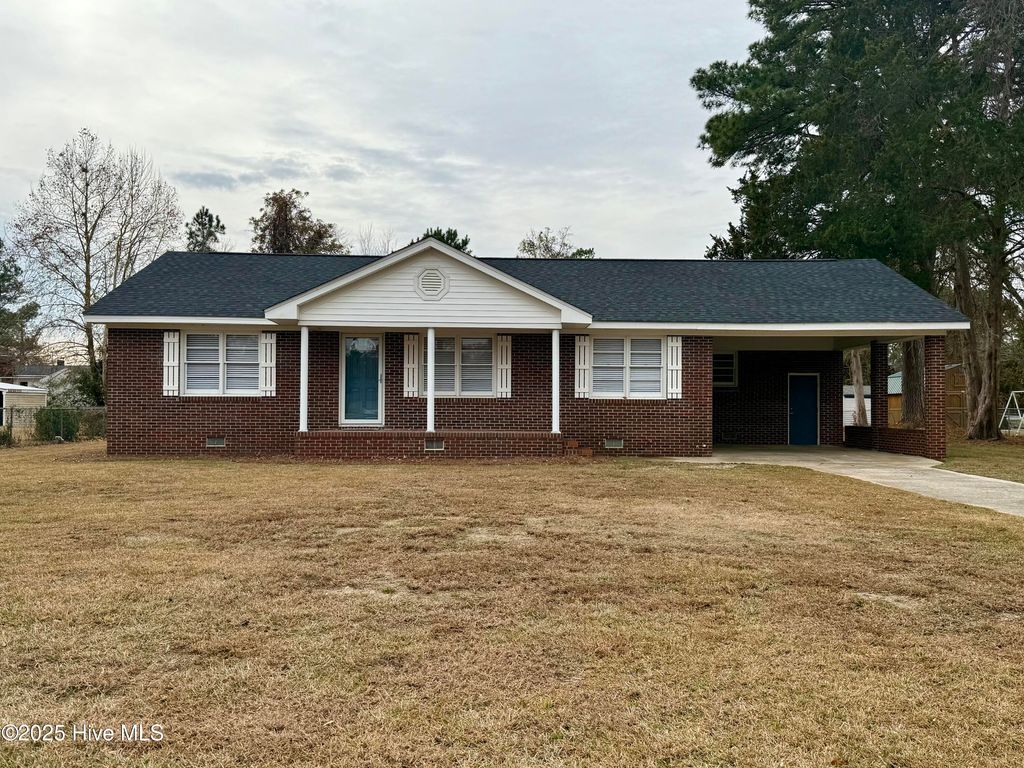 Photo of 114 Beech Lane, Washington, NC 27889 (MLS # 100544336)