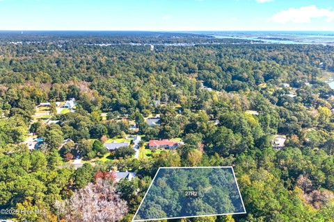 Tiny photo for 272 Center Drive, Hampstead, NC 28443 (MLS # 100612045)
