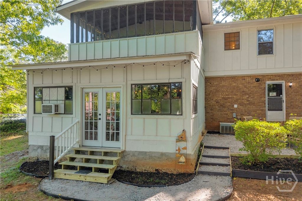 Photo of 243 Rhodes Drive, Athens, GA 30606 (MLS # CL354489)