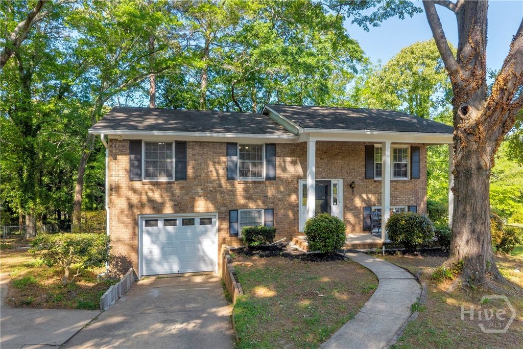 Photo of 243 Rhodes Drive, Athens, GA 30606 (MLS # CL354489)