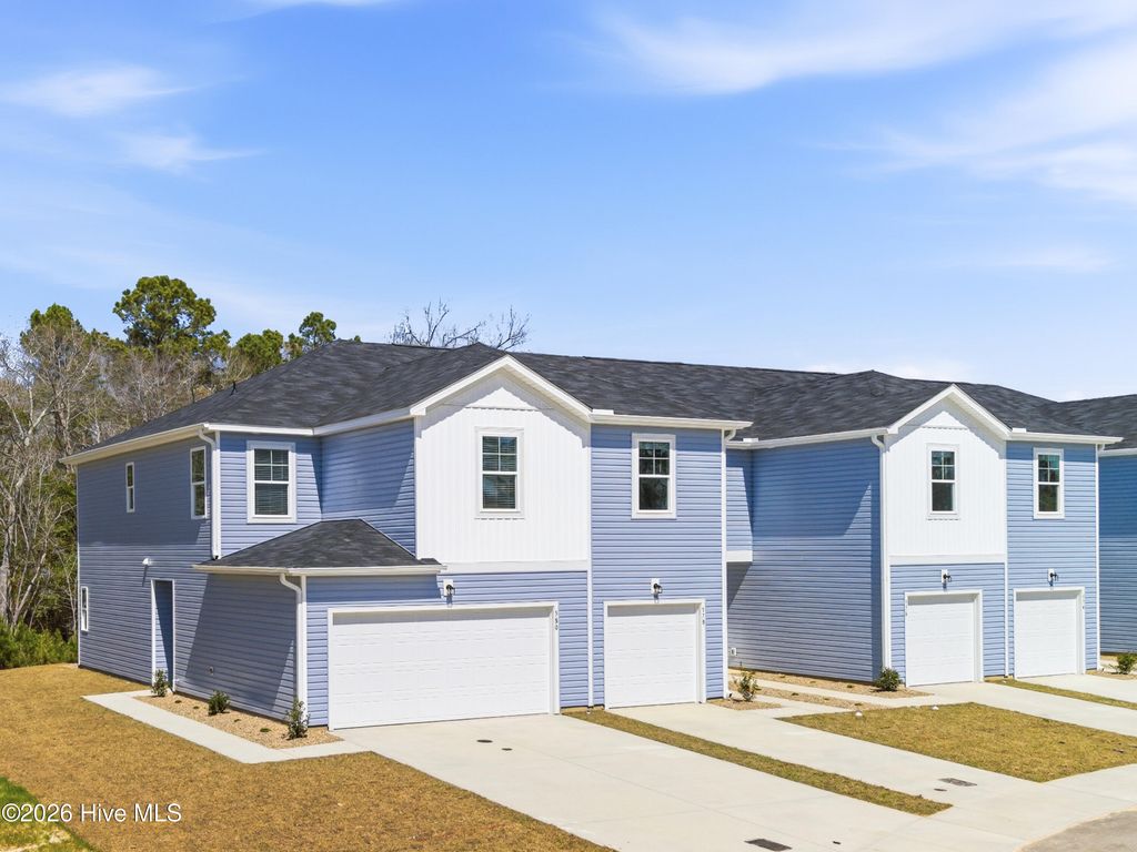 Photo of 602 Sandy Hollow Drive, Jacksonville, NC 28540 (MLS # 100556569)