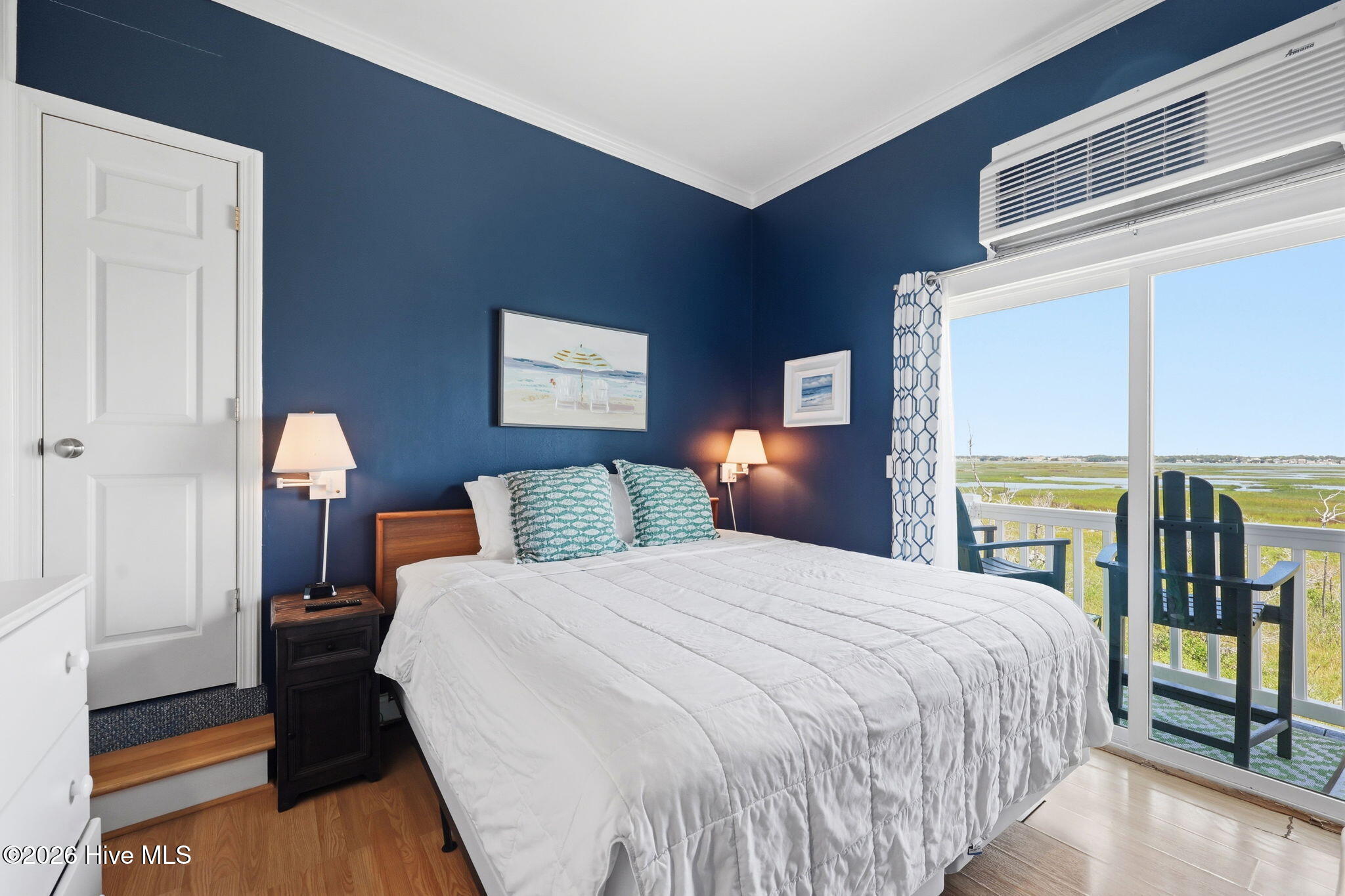 602 W Fort Macon Road 246 Palm Suites