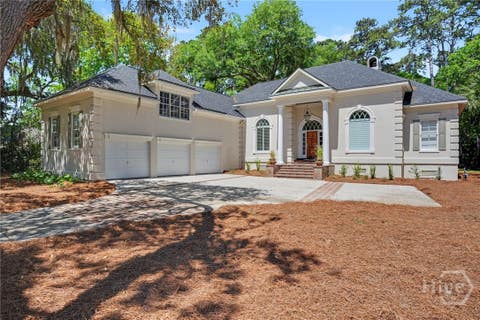 Homes For Sale - 20 Long Island Road<br/> Savannah, GA 31411