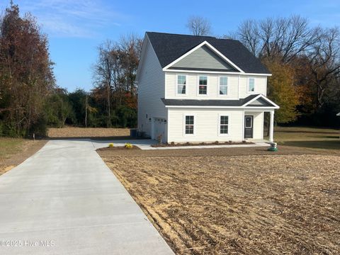 309 Starky Drive Richlands NC 28574