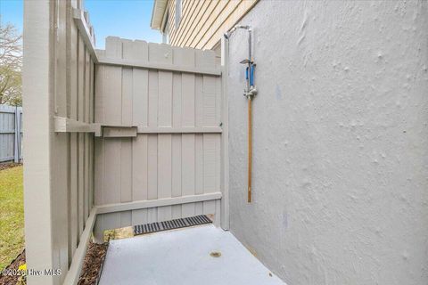 Tiny photo for 401 Donzi Court, Carolina Beach, NC 28428 (MLS # 100550446)