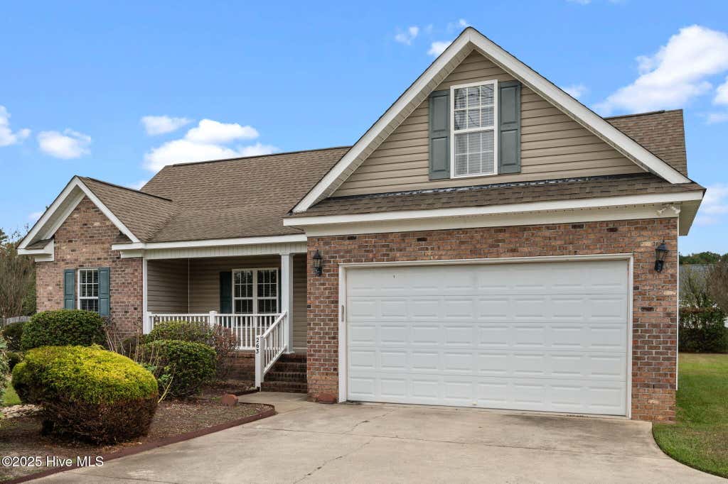 Photo of 263 Laurie Ellis Road, Winterville, NC 28590 (MLS # 100595473)