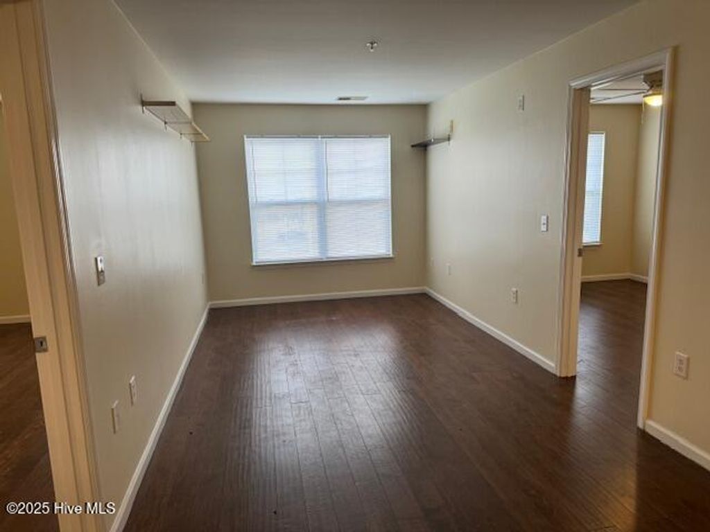 Photo of 370 S Kerr Avenue #Unit 305, Wilmington, NC 28403 (MLS # 100545750)