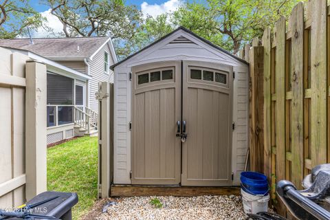 Tiny photo for 313 E Brown Street #G, Southport, NC 28461 (MLS # 100573638)