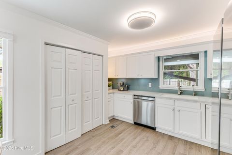 Tiny photo for 313 E Brown Street #G, Southport, NC 28461 (MLS # 100573638)