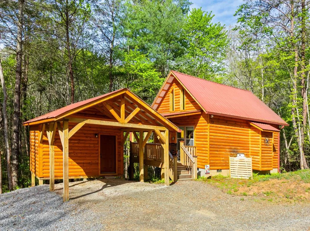 72 Bentley Cove