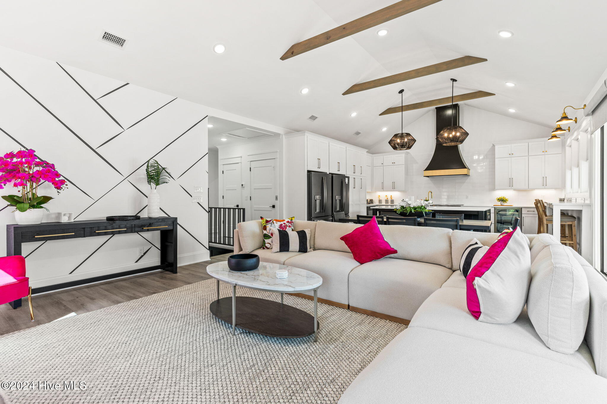 100 SE 66th Street