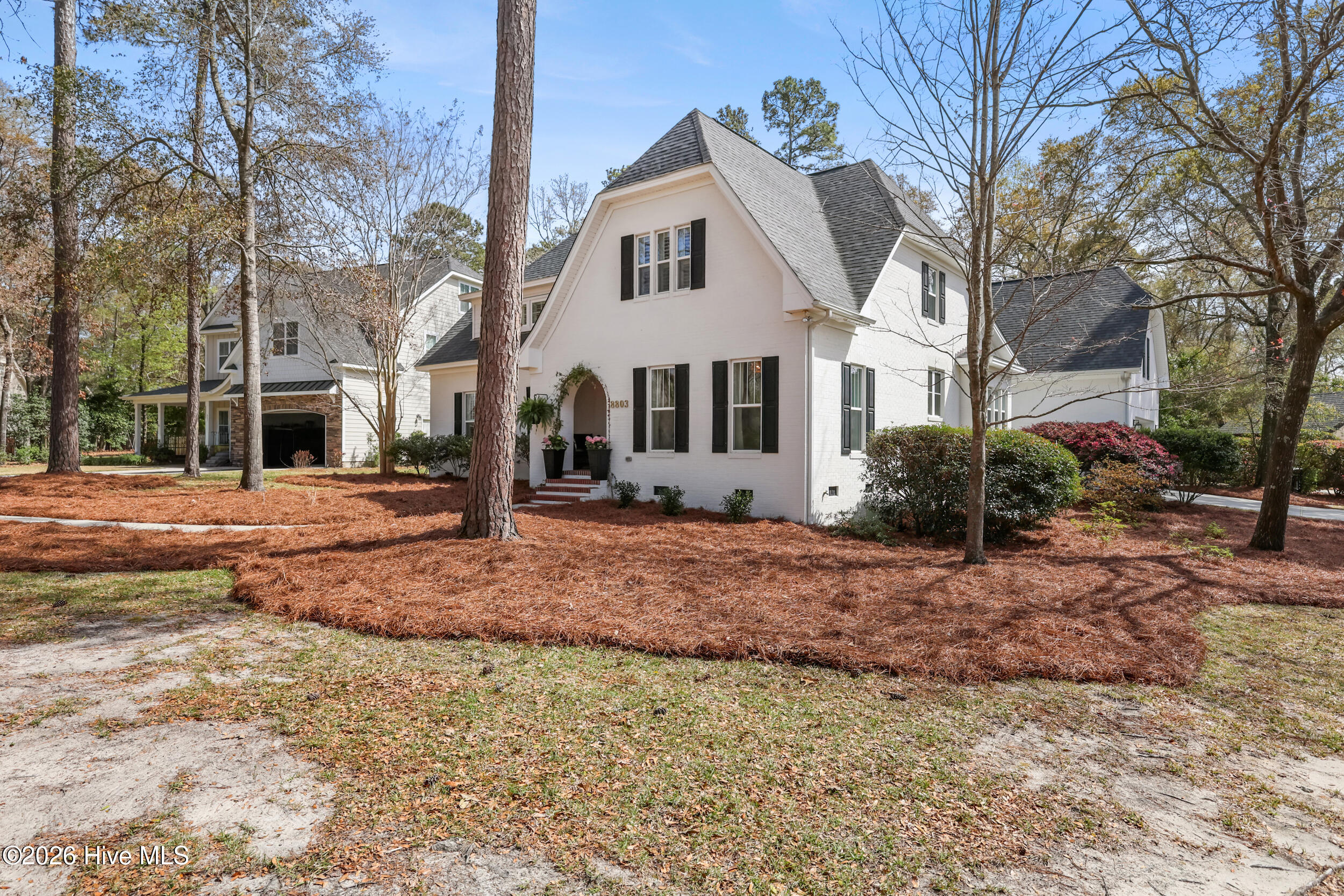 8803 Sawmill Creek Lane