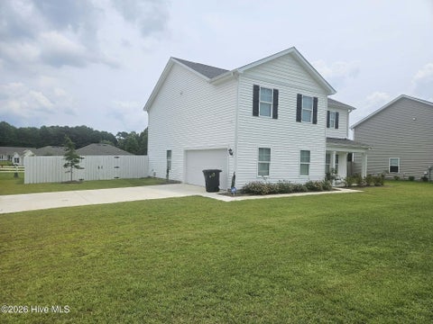Homes For Rent - 119 Stella Bluffs Drive #LOT 37<br/> Stella, NC 28582