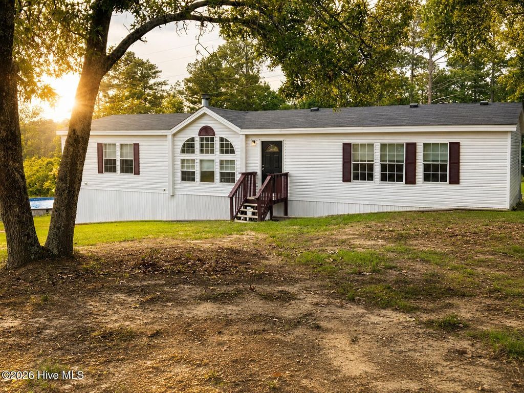 Photo of 124 Ridgeland Drive, North Augusta, SC 29841 (MLS # 100580099)