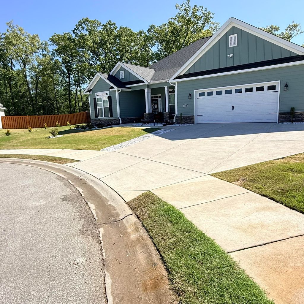 Photo of 1213 Elbron Drive, Augusta, GA 30909 (MLS # 554323)
