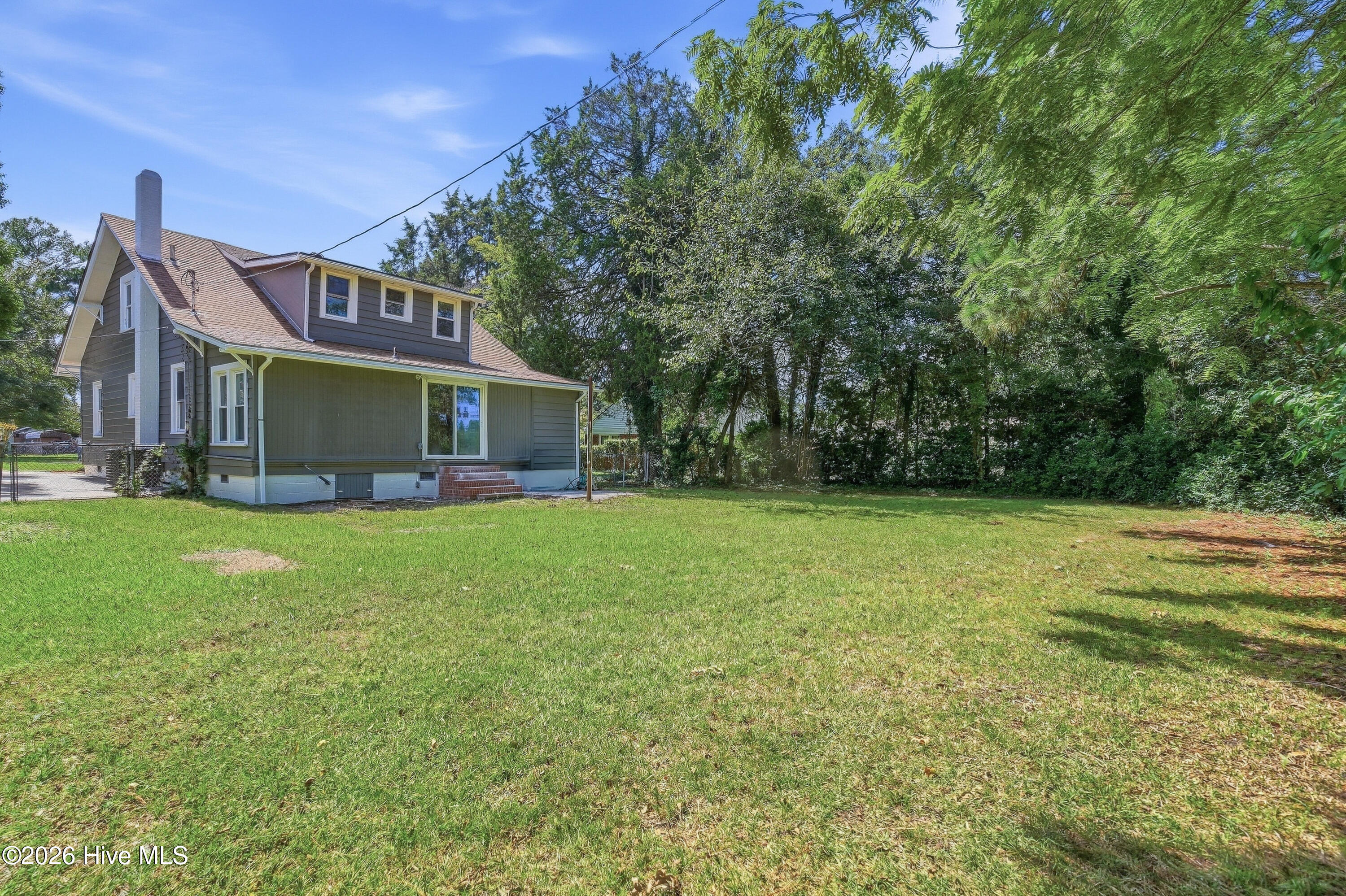 1708 Lucerne Way