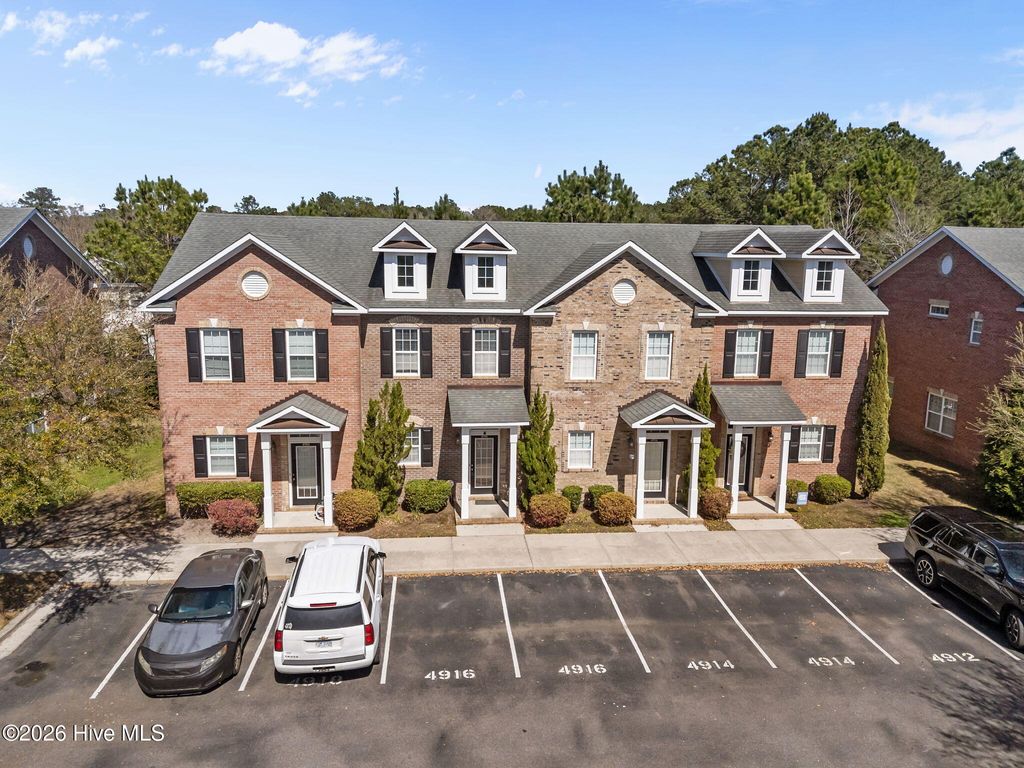 Photo of 4916 Exton Park Loop, Castle Hayne, NC 28429 (MLS # 100584837)