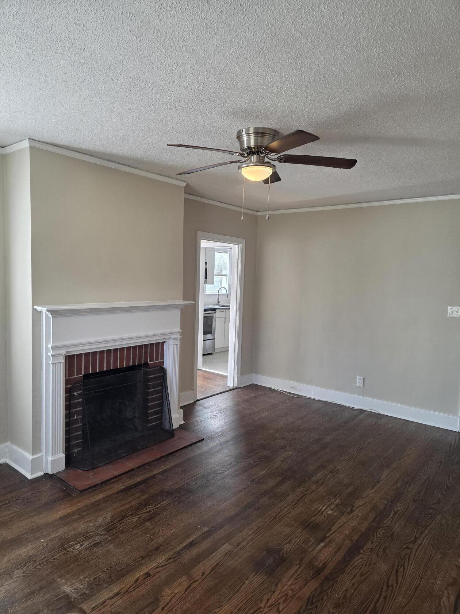 2206 Breckenbridge Avenue