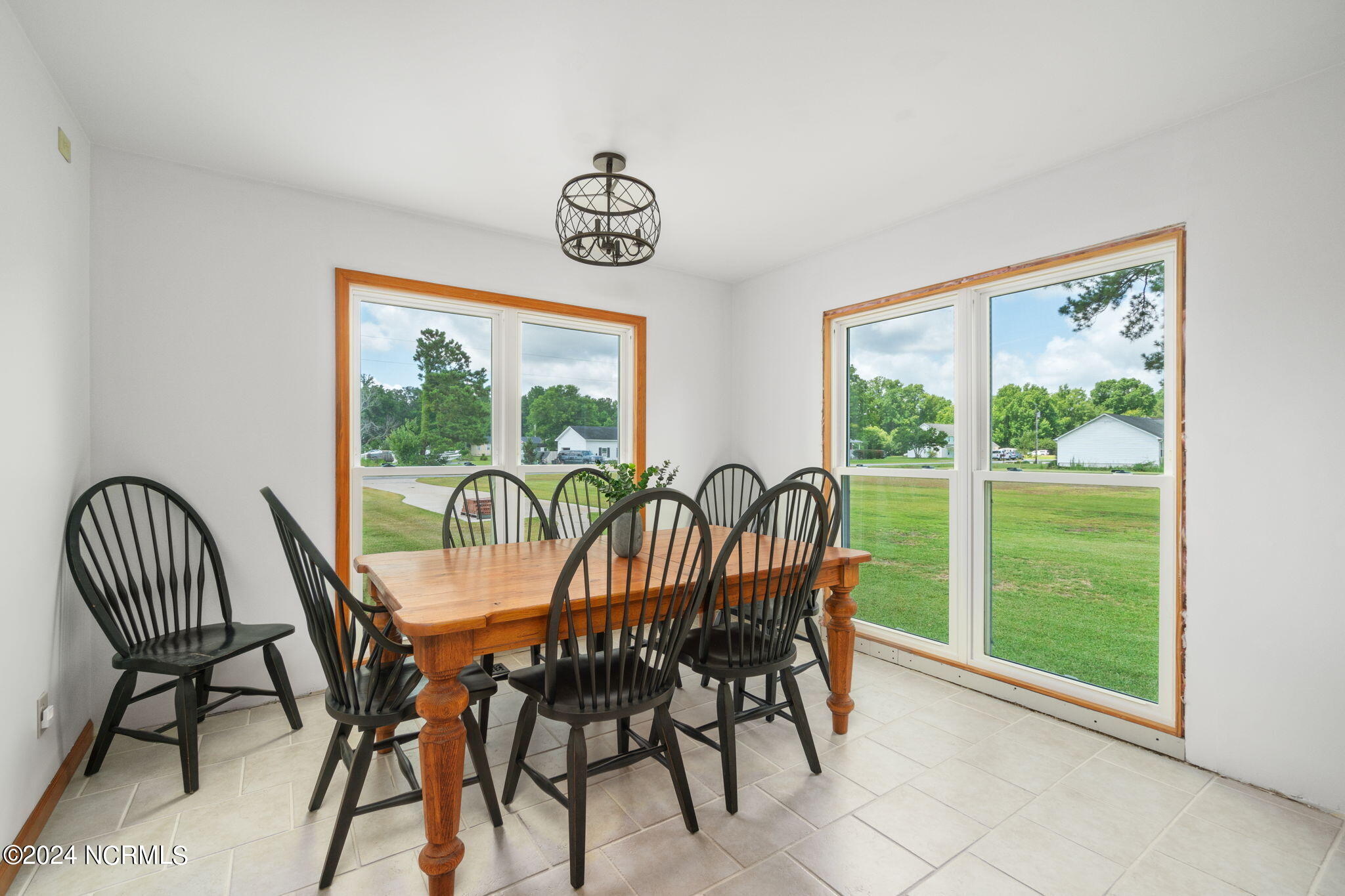 335 Country Club Lane