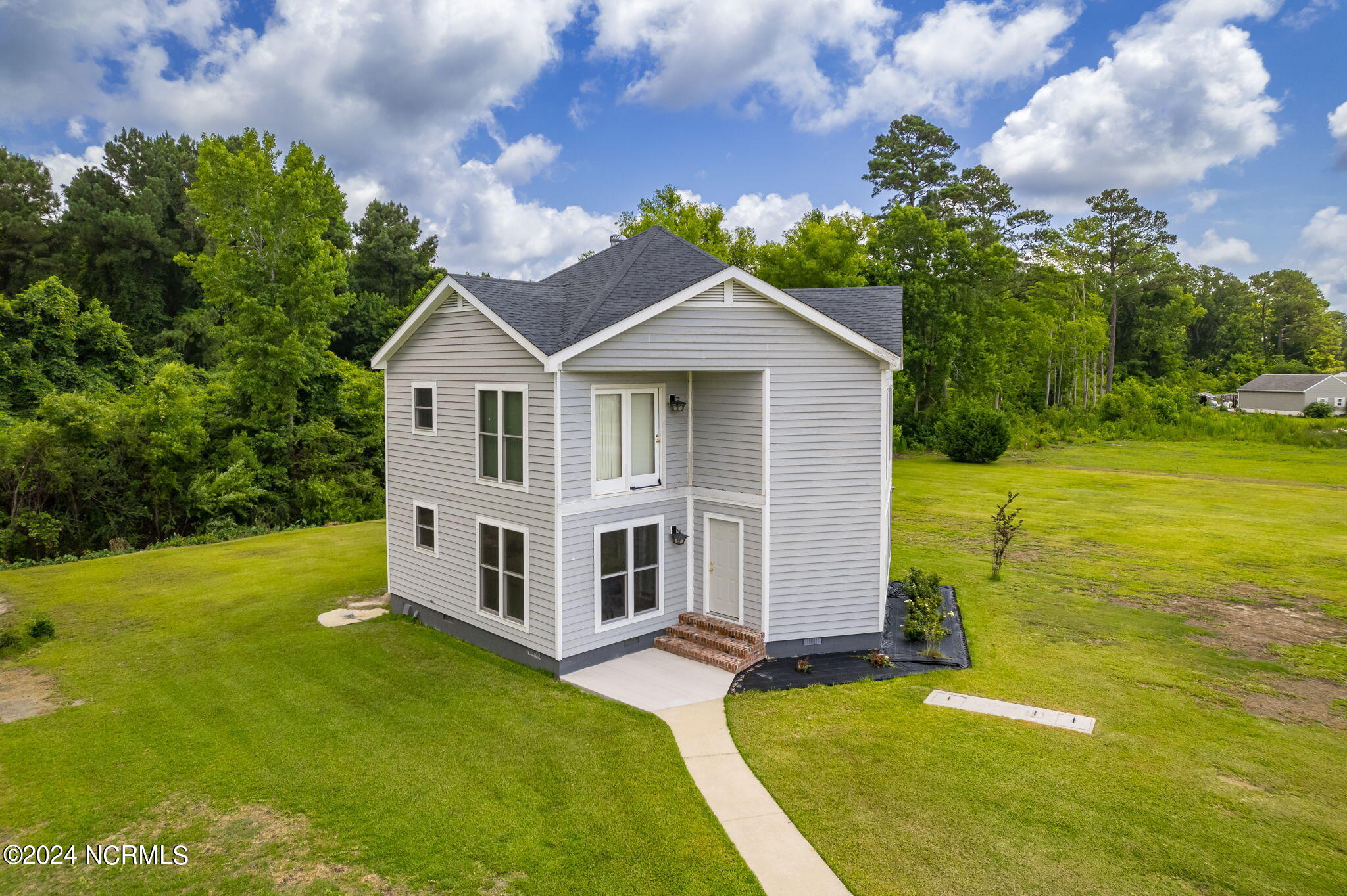 335 Country Club Lane