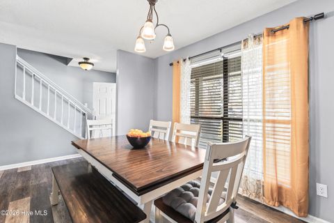 Tiny photo for 211 Bracken Place, Jacksonville, NC 28540 (MLS # 100563342)