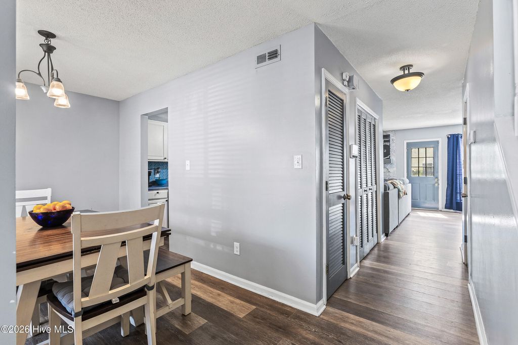 Photo of 211 Bracken Place, Jacksonville, NC 28540 (MLS # 100563342)