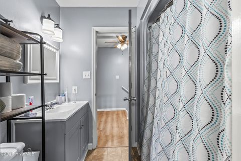 Tiny photo for 211 Bracken Place, Jacksonville, NC 28540 (MLS # 100563342)