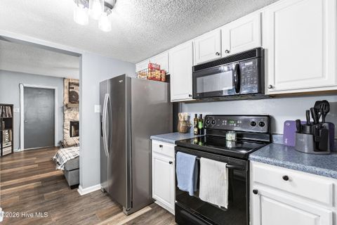 Tiny photo for 211 Bracken Place, Jacksonville, NC 28540 (MLS # 100563342)