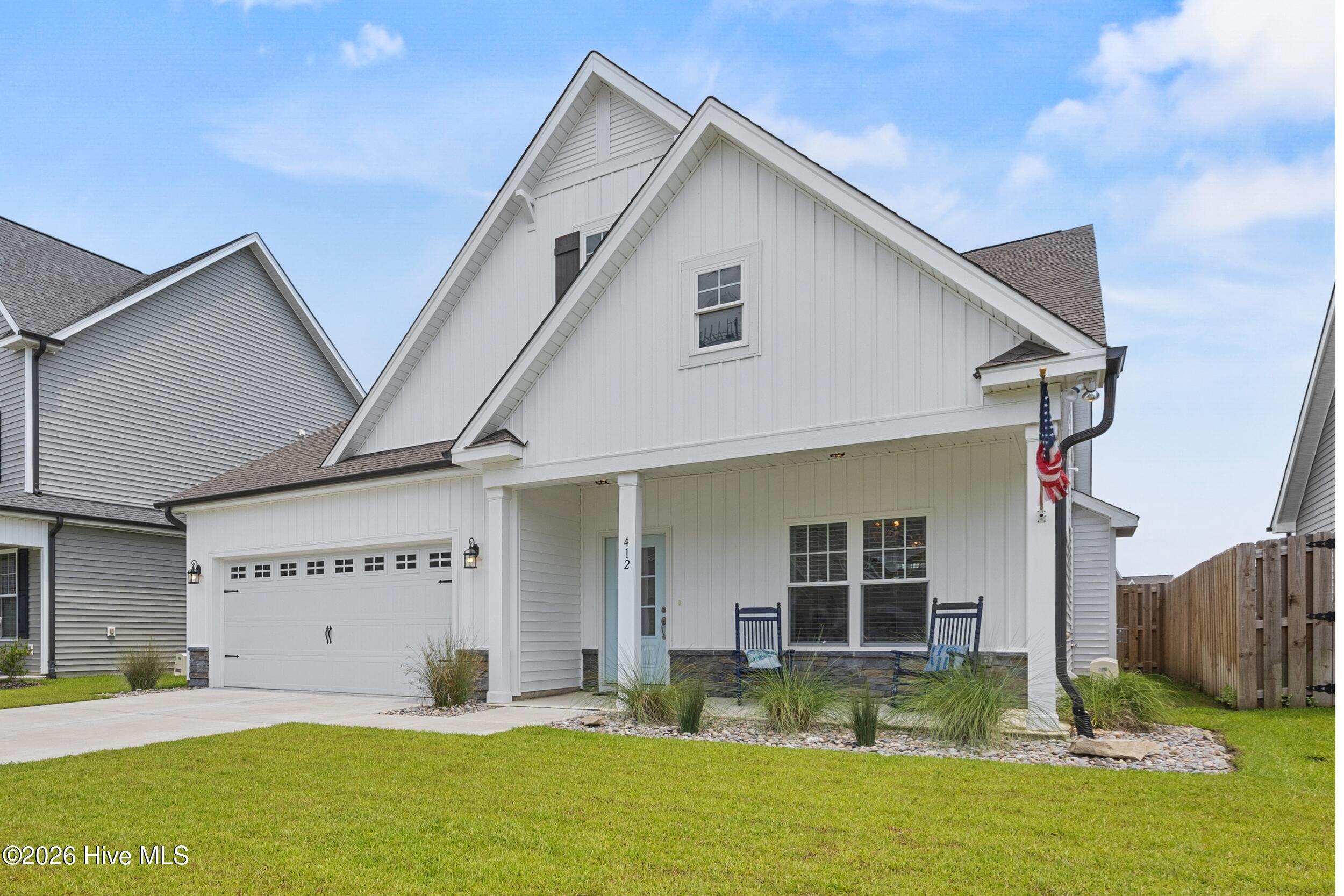 412 N Wild Indigo Place