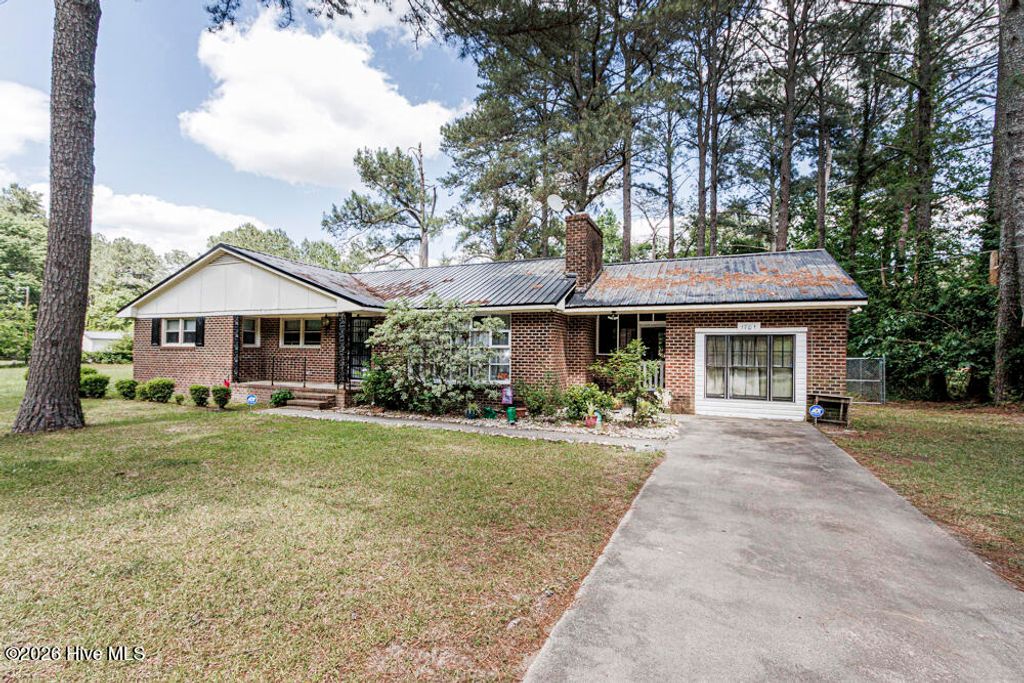 Photo of 1701 Whitfield Avenue, Rocky Mount, NC 27801 (MLS # 100575100)