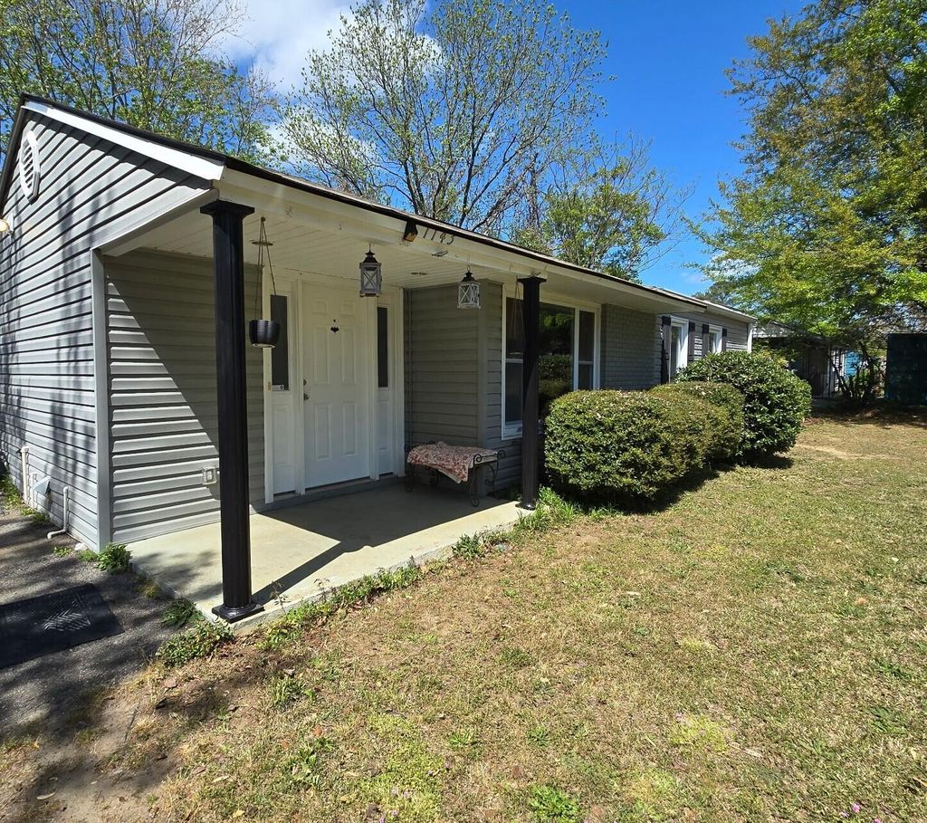 Photo of 1143 NE Alderman Street, Aiken, SC 29801 (MLS # 554033)