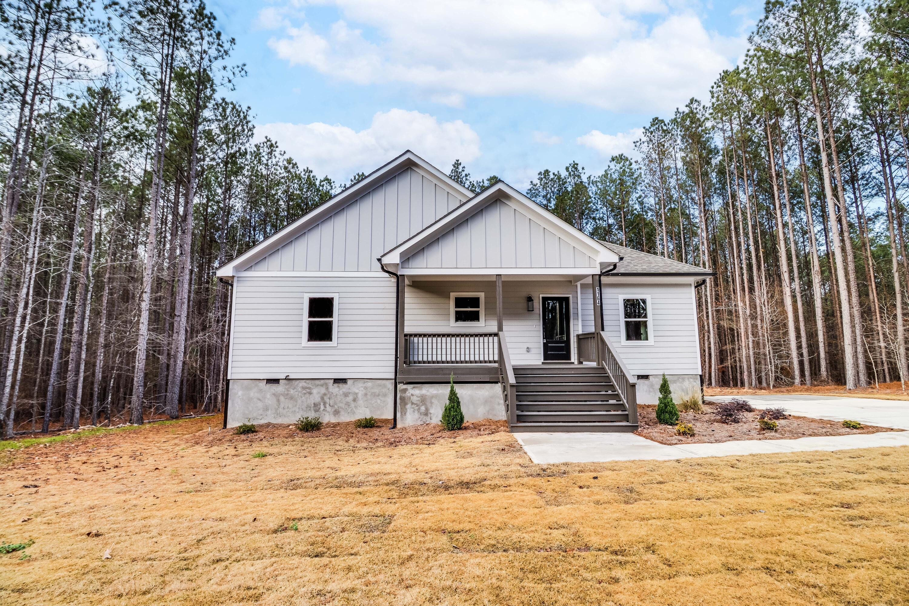 1165 Watersedge Cove