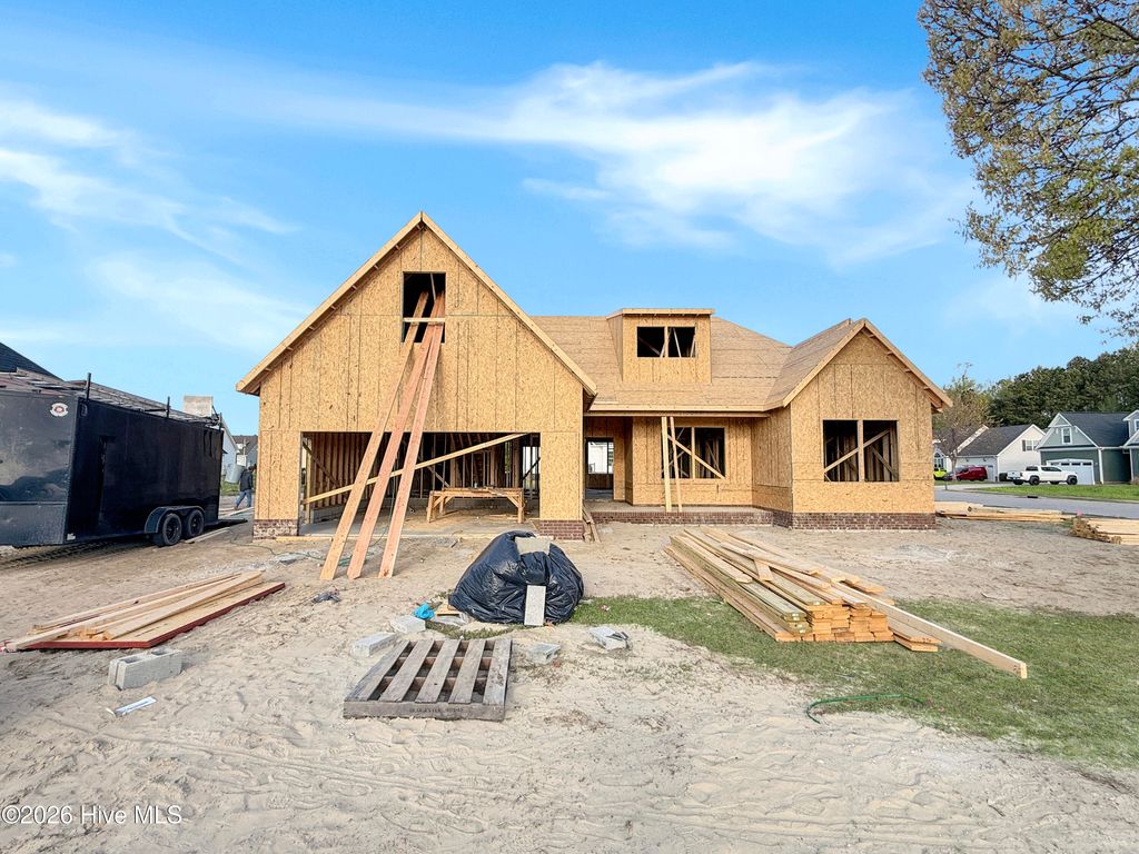 Photo of 101 Lands End Drive, Elizabeth City, NC 27909 (MLS # 100564300)