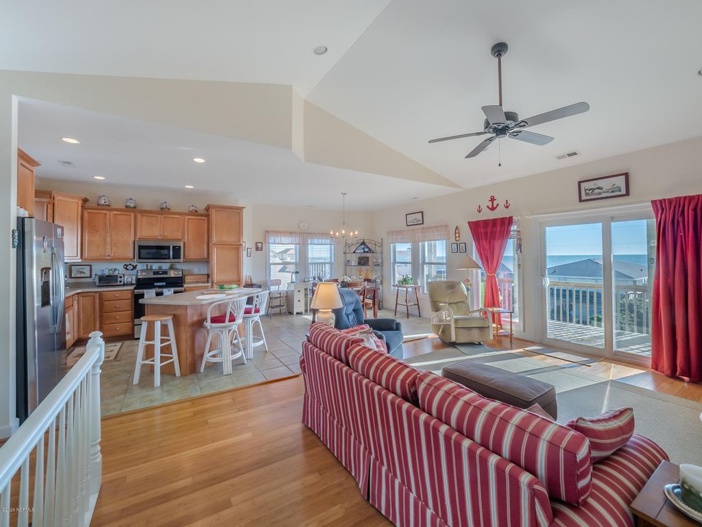 Photo of 1016 Ocean Boulevard, Topsail Beach, NC 28445 (MLS # 100572318)
