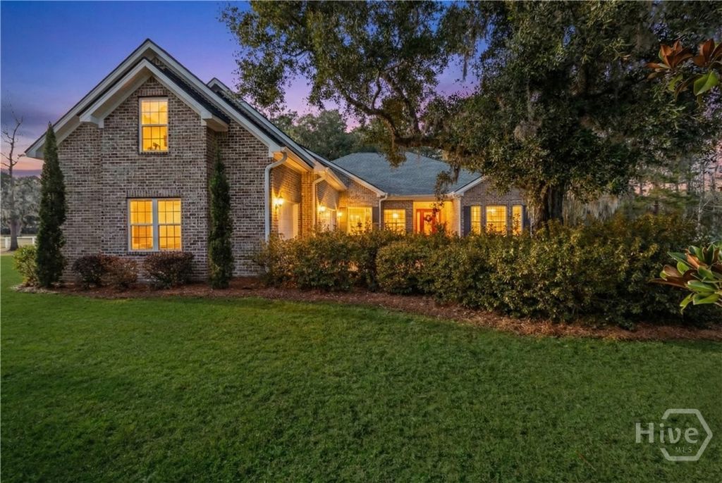 Photo of 102 Steeple Lane, Richmond Hill, GA 31324 (MLS # SA346835)