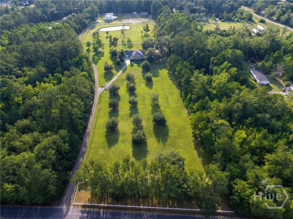 Photo of 102 Steeple Lane, Richmond Hill, GA 31324 (MLS # SA346835)