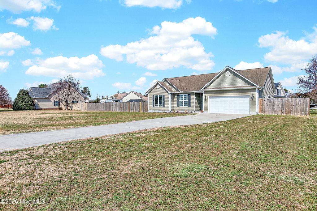 Photo of 107 Waverly Way, Jacksonville, NC 28540 (MLS # 100558370)