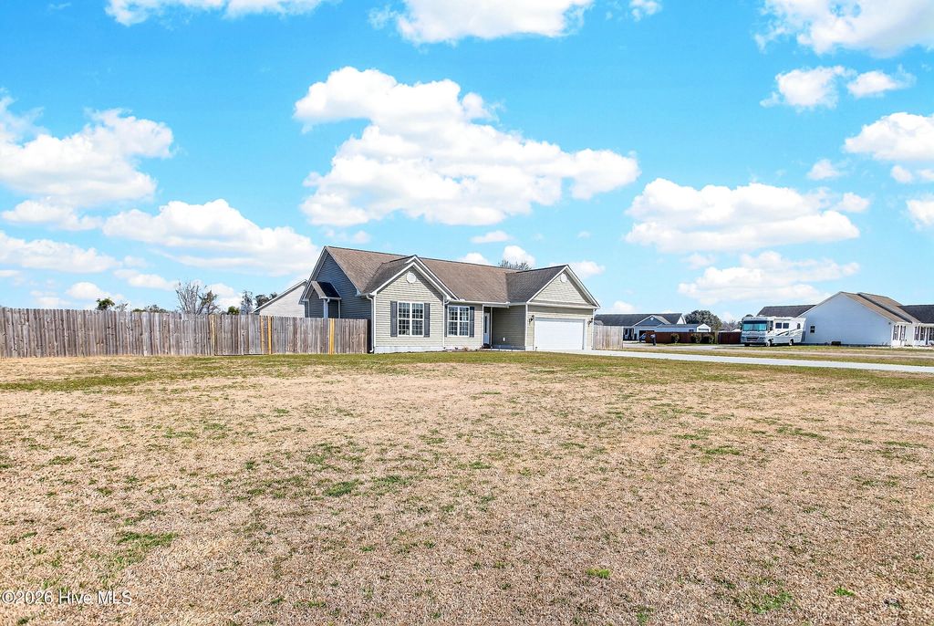 Photo of 107 Waverly Way, Jacksonville, NC 28540 (MLS # 100558370)