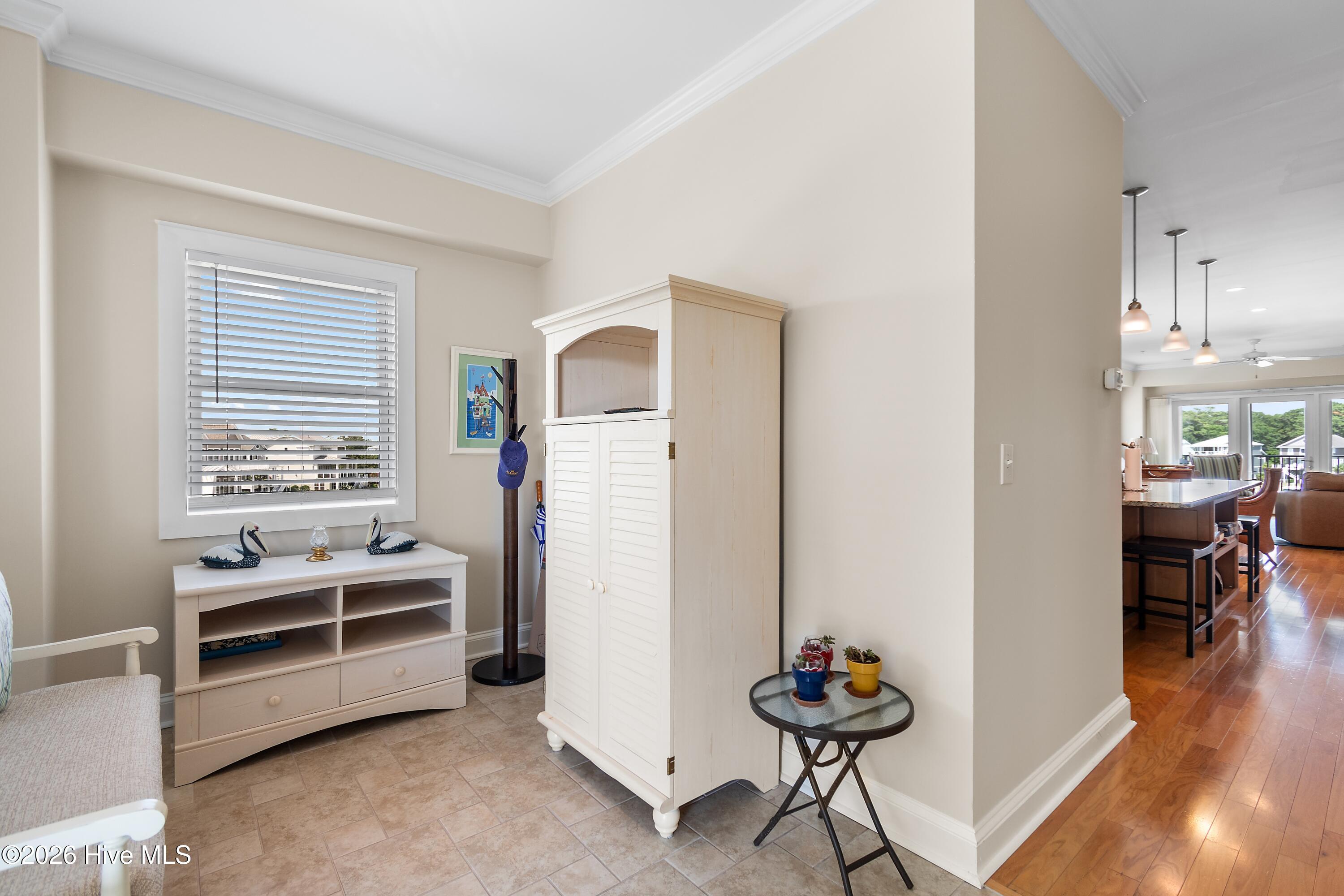 2571 St James Drive SE 306