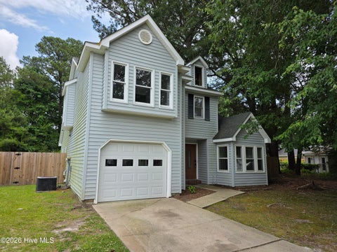 Homes For Rent - 127 Broadleaf Drive<br/> Jacksonville, NC 28546