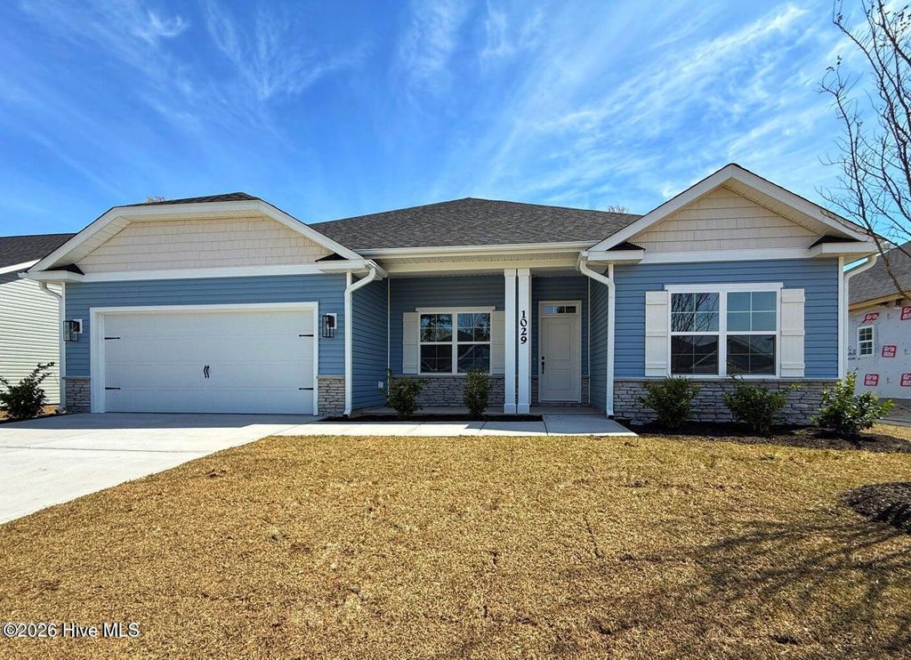 Photo of 2113 Sandbrook Loop, Leland, NC 28451 (MLS # 100573341)