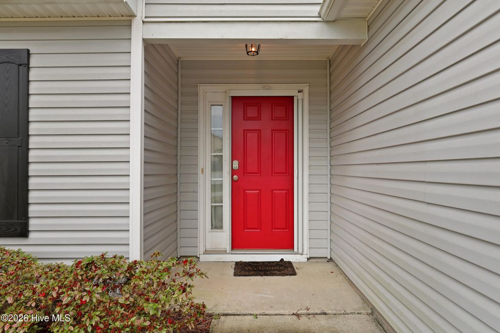 Photo of 4952 Montserrat Drive, Southport, NC 28461 (MLS # 100573134)