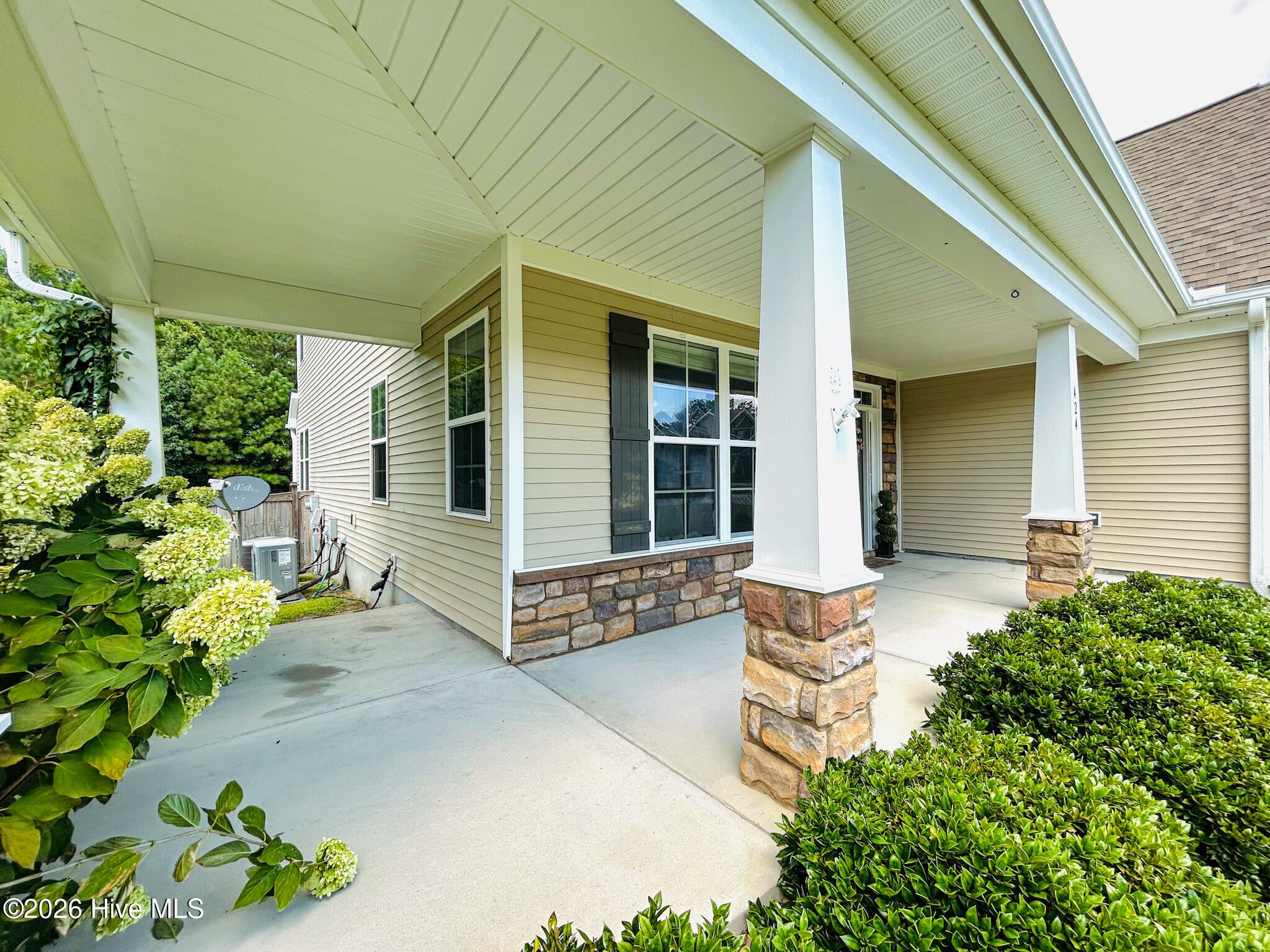 424 Wolfe Lane